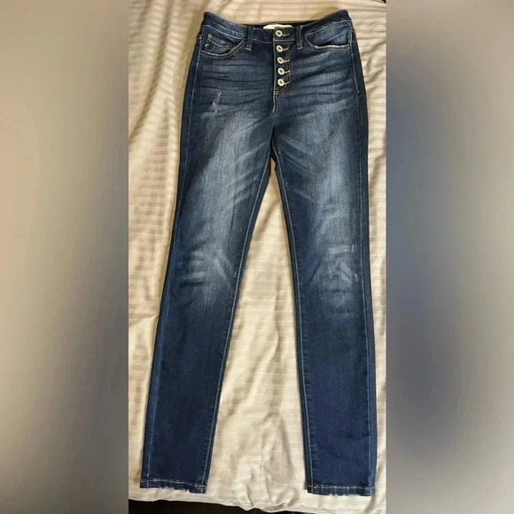 KanCan Midrise Super Skinny Jeans - Picture 4 of 6